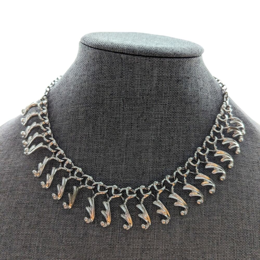 Vintage Sarah Coventry 60s Silver Tone Fancy Free Choker Chacha Dangle Necklace